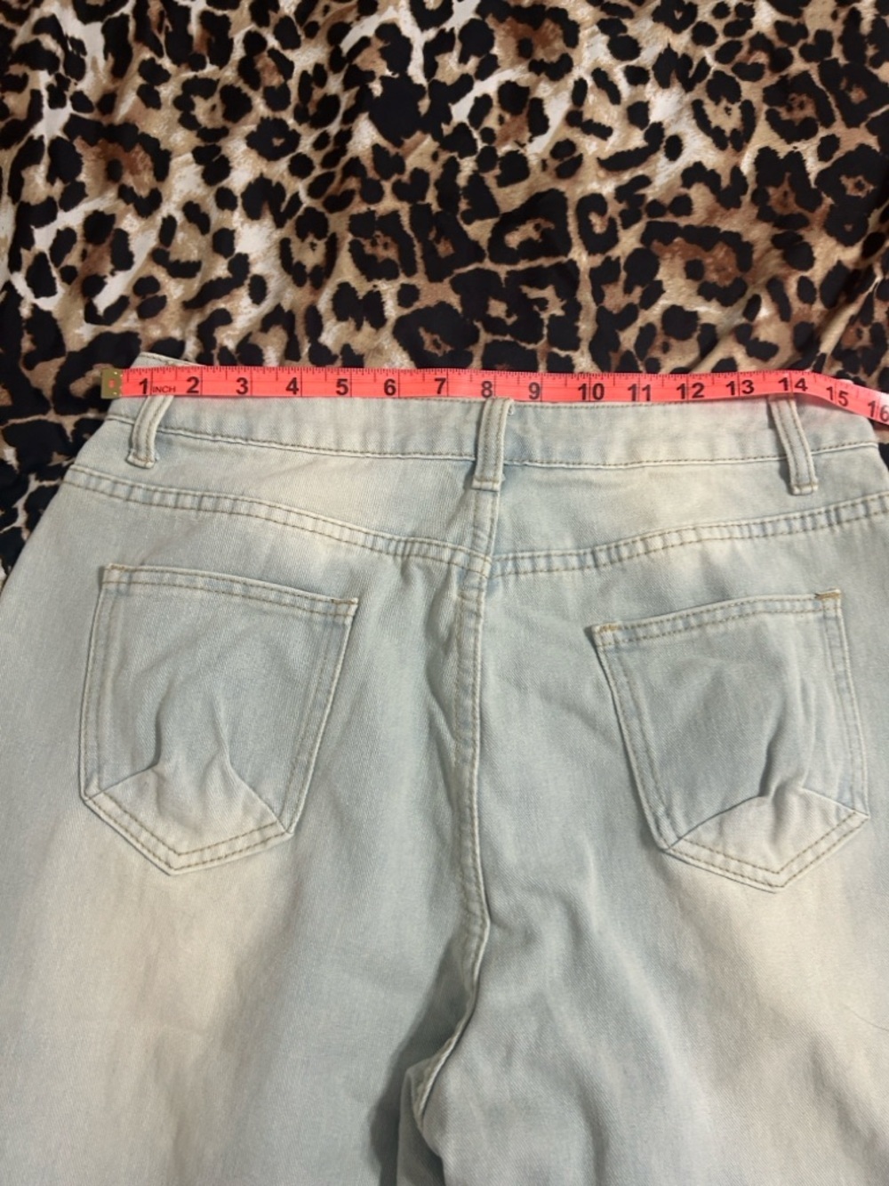 Classic High-Rise Wide-Leg Women's Jeans in Light Sage - Picture 4 of 6